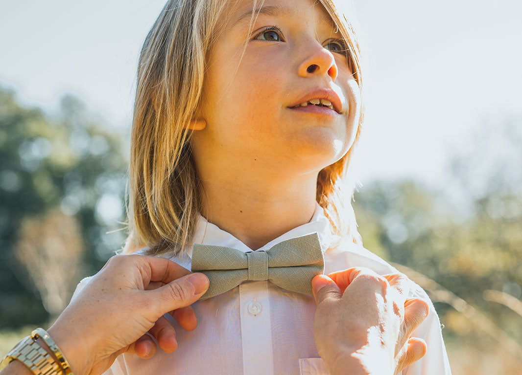 Choisir la Bonne Taille de Nœud Papillon pour Enfants et Bébés Imagem