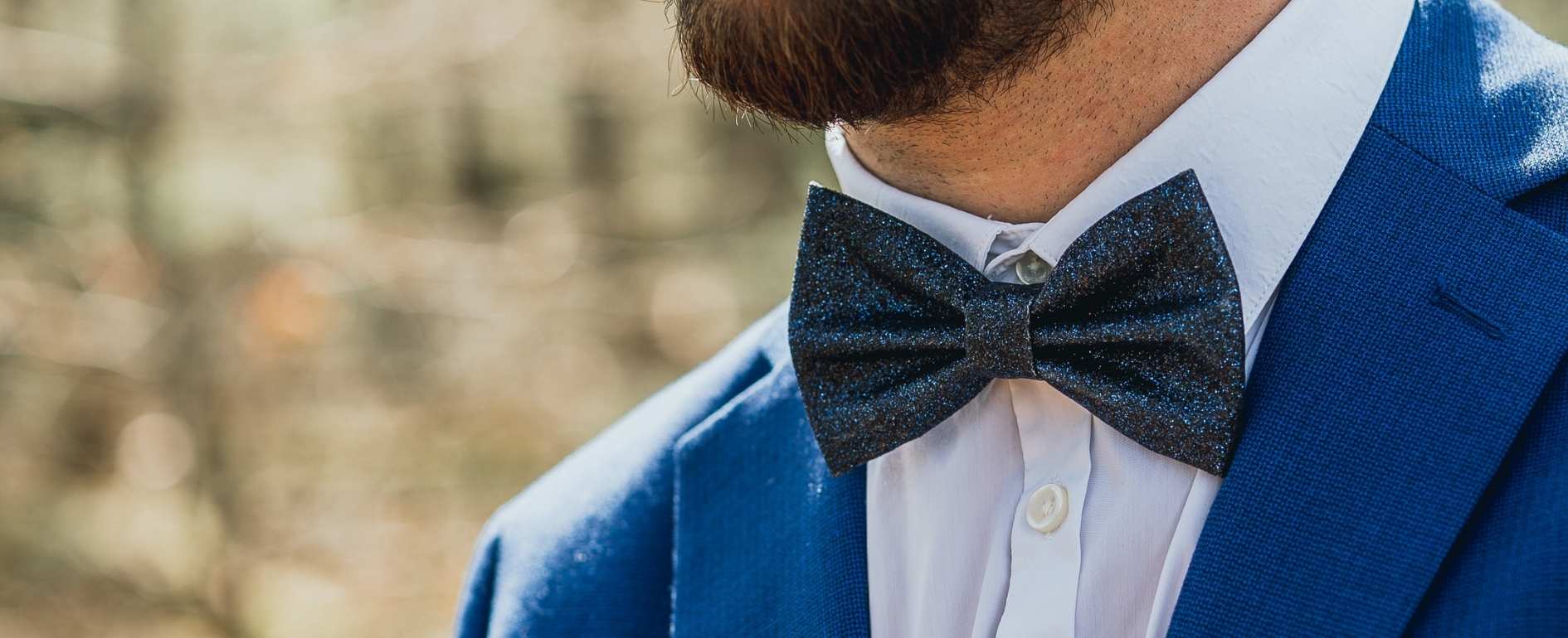 Accessoires de Costume : Les Indispensables pour un Look Parfait 🕴️ Imagem